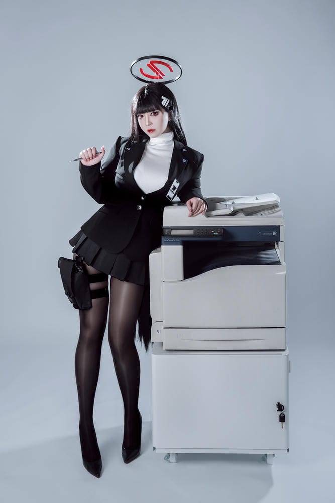 半半子 - 碧蓝档案 调月莉音 [60P8V-477M] 1 (35).jpg